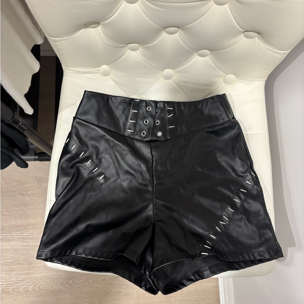 Catwoman Black High Waist Women's Leather Shorts